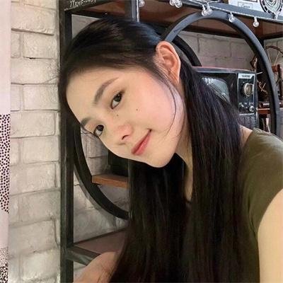 我和他都是新郎。